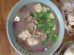 -金原鸭血粉丝汤·汤包·脆皮烤鸭(南京博物院店)