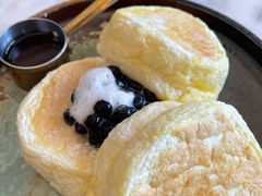 黑糖珍珠奶油热香饼-The Rug Cafe(王府中环店)