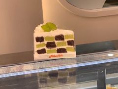 -爱纶(华南广场店)