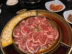 -猪啊牛呀羊啊铜盘烤肉(正大广场店)