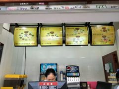 -桥香园云南过桥米线(金马碧鸡店)