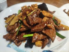 -春水锅贴·传统鲁菜(大明湖店)