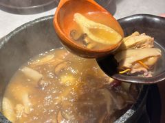 -芸山季·云南山珍菌火锅(人民广场来福士店)