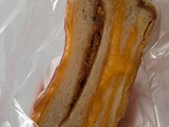-85度C(生甜甜圈研究工坊·上海松江人民北路店)