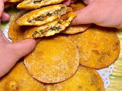 -芦茨金富饭庄·25年老字号·专做稻草鸡