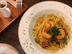 鲜虾蒜辣意面-小食院简餐厅