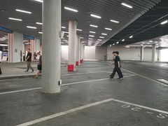 -侵华日军南京大屠杀遇难同胞纪念馆-停车场