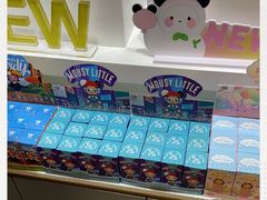 -泡泡玛特POPMART(上海环球港店)