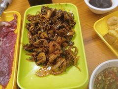 -养牛邓·潮汕牛肉海鲜自助火锅(广州店)