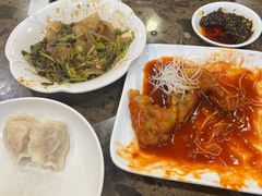 -周家大连水饺(美专校街店)
