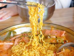 辛拉面-张赫珉的部队锅(钟路店)