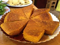 青稞饼-银同牦牛肉火锅