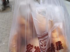 -宏发红西饼屋(天津路店)
