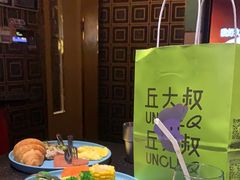 -K+全国连锁KTV(绿地缤纷天地店)