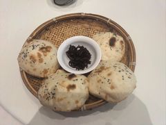 -梅花香里大酒店(郁金香路店)