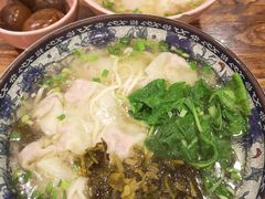 馄饨面+雪菜-韩萍老南京馄饨(河西万达店)