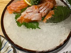 -枝魯枝魯自助料理