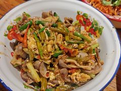 -兔槽江湖菜·重庆璧山兔(水围店)
