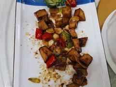 -合和美食馆(壹村东心岭2巷店)