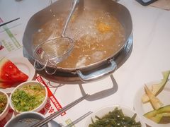 -左庭右院鲜牛肉火锅(金山万达店)