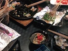 -何师烧烤Pro ·江湖川菜·小龙虾·精酿(太古里旗舰店)