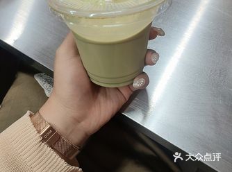 环境装修的很简单，口味还是挺好吃的 推荐 推荐猪颈肉