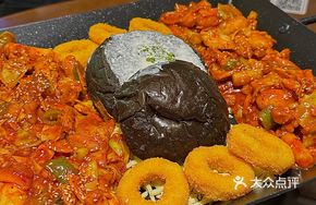 Molten Chicken Bread Pot