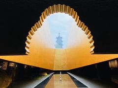 -龙华寺
