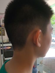 -慕艺造型烫发染发