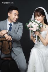 -巴黎婚纱摄影工作室