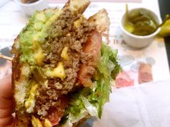 -The Habit Burger Grill 哈比特汉堡(复兴soho店)