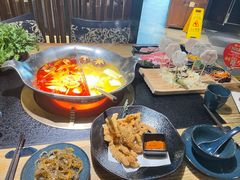 -湊湊火锅·茶憩(上海合生汇店)