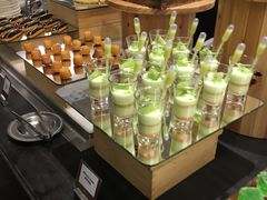 -圣丰索菲特·2 On 988 Café 自助餐厅