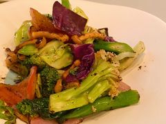 黑松露椰子油炒杂菜-闻见中国海南菜(K11店)