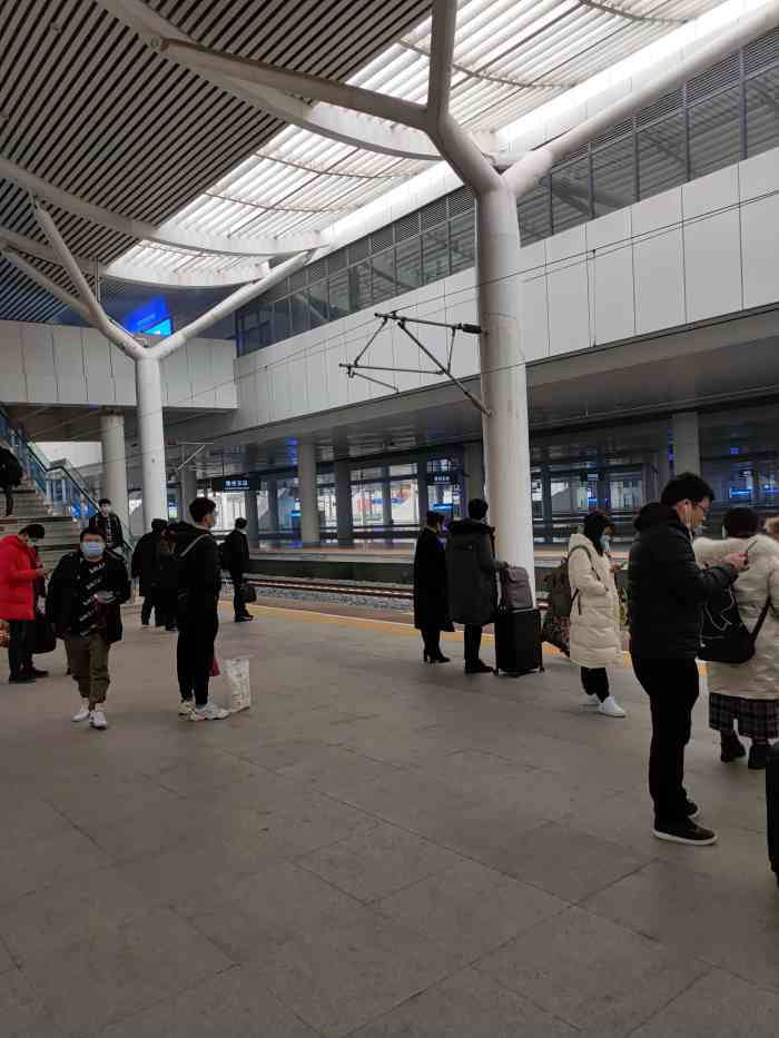 徐州东站出站口图片图片