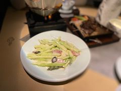 -穹六人间 people 6(岳阳路店)