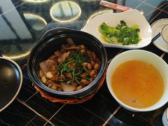 -江南福宴·澳门海鲜.牛肉火锅(汇高栢悦中心店)