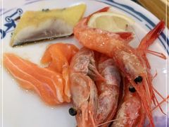 -锤头鲨毛肚海鲜烤肉自助餐厅(国购广场店)