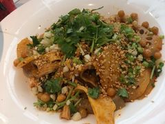 -成都你六姐·牛肉冒菜·麻辣香锅(长泰广场店)