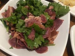 五香牛肉-云中鱼蒸汽石锅鱼(川沙百联店)