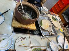 -粤盛海鲜平价店(洛溪食街店)