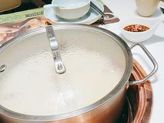 -洪氏嗨捞·猪肚鸡火锅(阳光天地店)