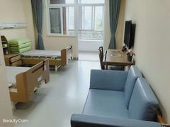 -奉贤东方美谷金汇敬老院·医护康复·日月星连锁(奉贤院)