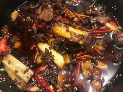 -巴厘龙虾·榜首油焖大虾(音乐学院·沿江酒馆店)