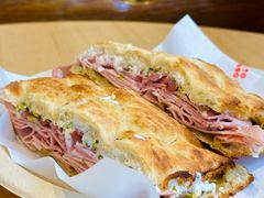 -OUR Bakery(中海环宇荟店)