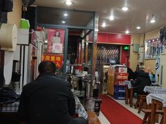 大堂-潘国仙耳光馄饨(黄家阙路店)