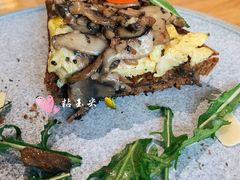 黑松露菌菇嫩蛋吐司-Artisan匠匠(中央大街店)