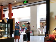 -麦当劳(汉口火车站候车室店)