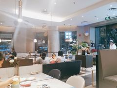 -必胜客(漕宝路店)