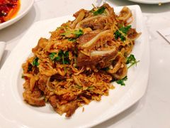 月牙骨炒酸菜-北李妈妈菜·海肠捞饭(高新万达店)